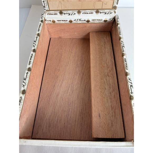 Cigar Boxes Empty 2 A.J. Fernadez Esteli Nicaragua New World Brand 7.5 x 5 x 2.5 - Picture 10 of 11